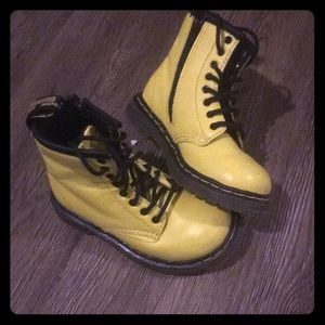 Yellow Doc Martins! 💛💛💛